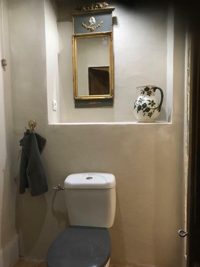 Chez Les Amis 호텔 Saint-Nazaire-de-Ladarez 외부 사진